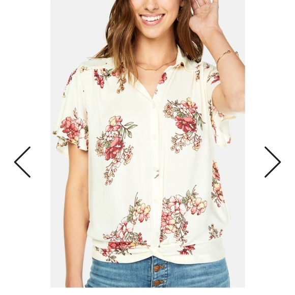 sandy & sid Tops - Cute floral button up shirt